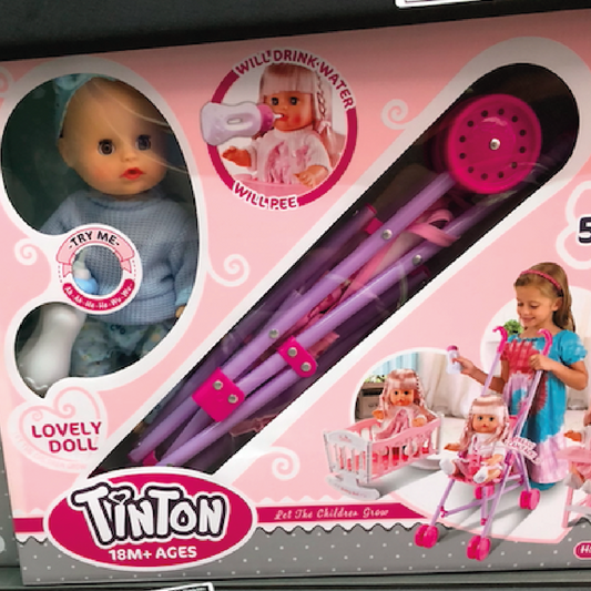 Muñeca con carriola